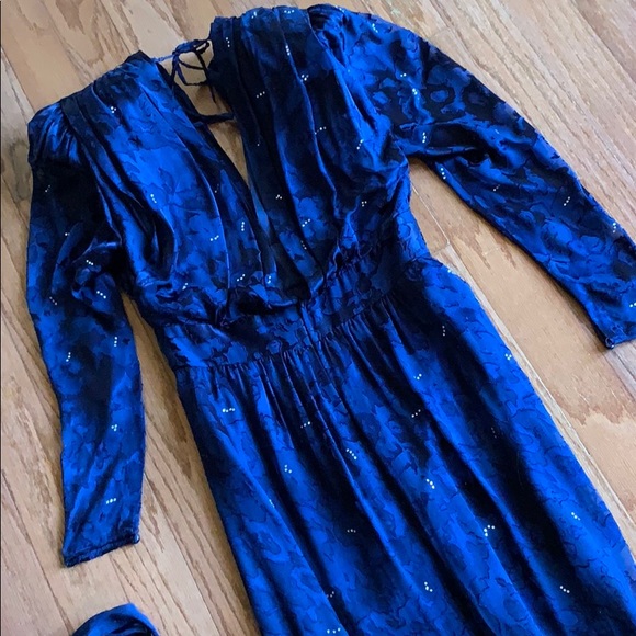 Boutique 100%silk crystal studs/evening/black tie - Picture 6 of 8